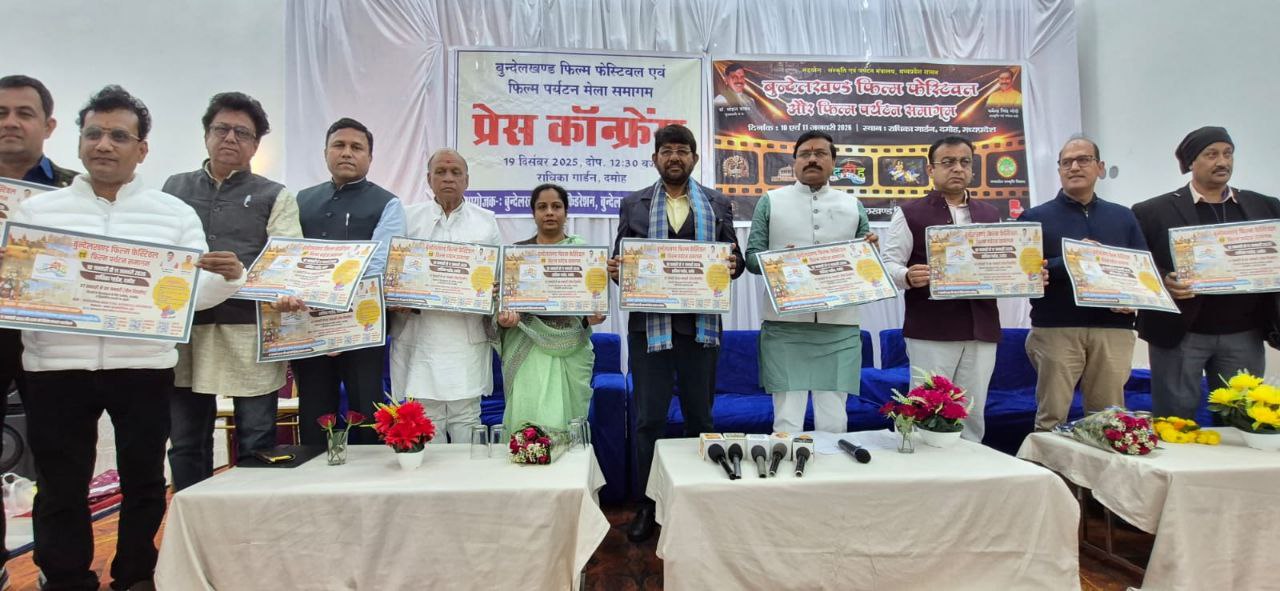 photo_6208526362432181165_y