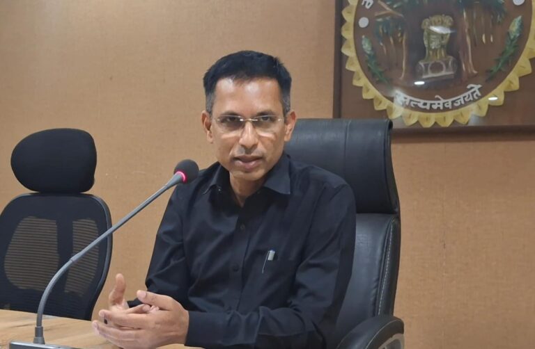 WhatsApp Image 2025-11-28 at 18.00.19