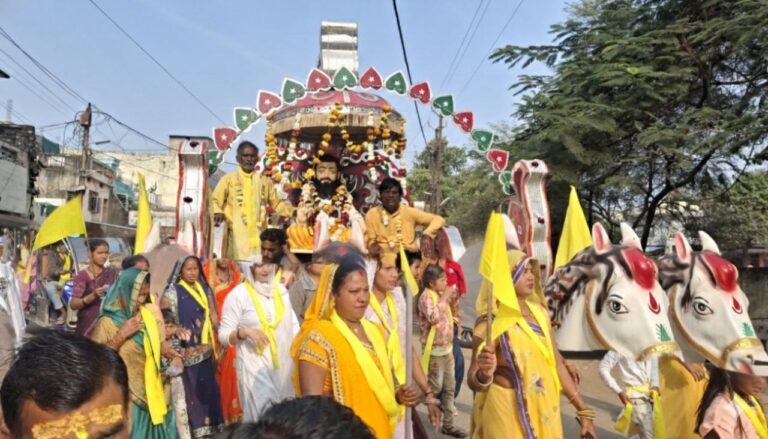 photo_6053349571984821600_y