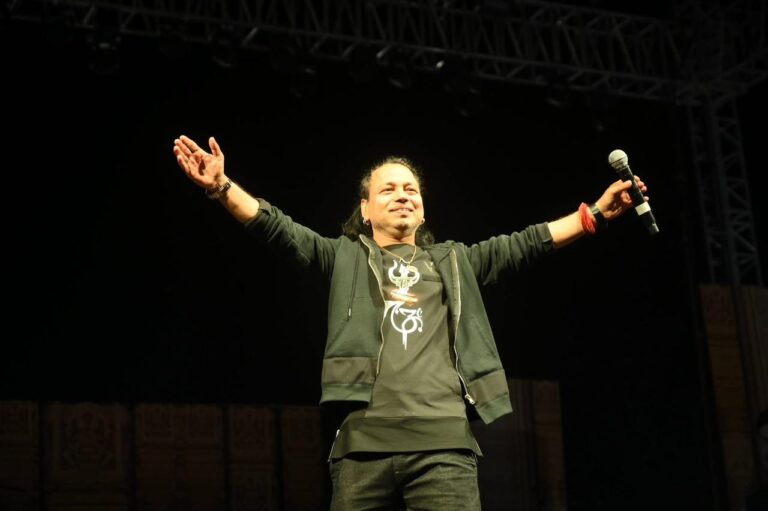 photo_6084735706925305614_y