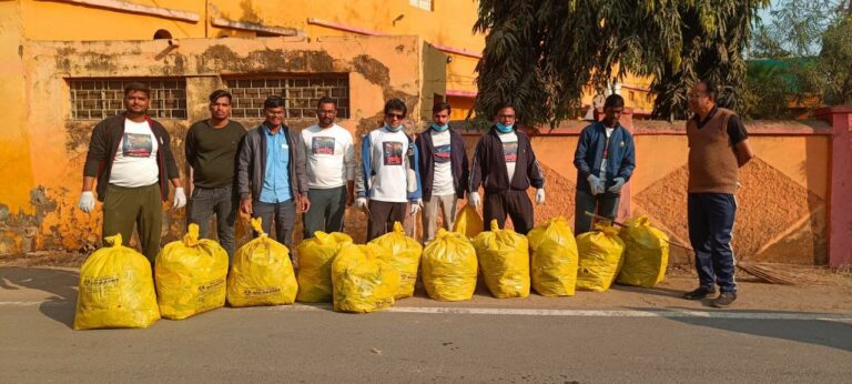 photo_6093446935688711916_y (1)