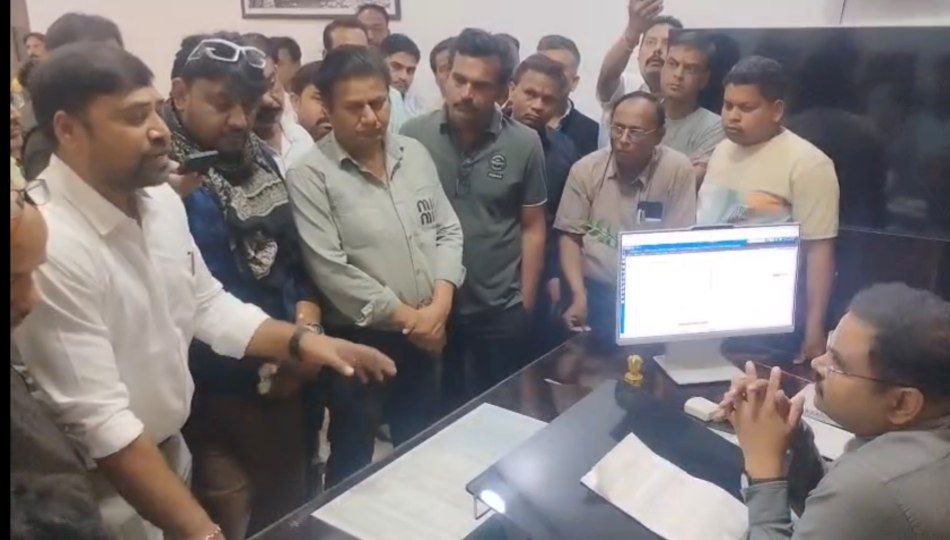 photo_6098002001909190376_y