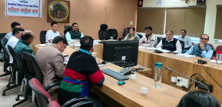 photo_6109625527736929671_y