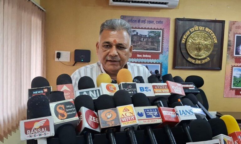 photo_6120480310249506114_y