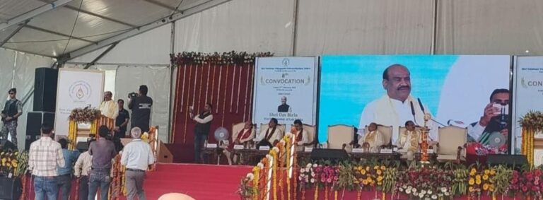 photo_6129776839979896116_y