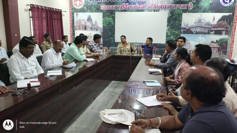 photo_6147655148155637383_y